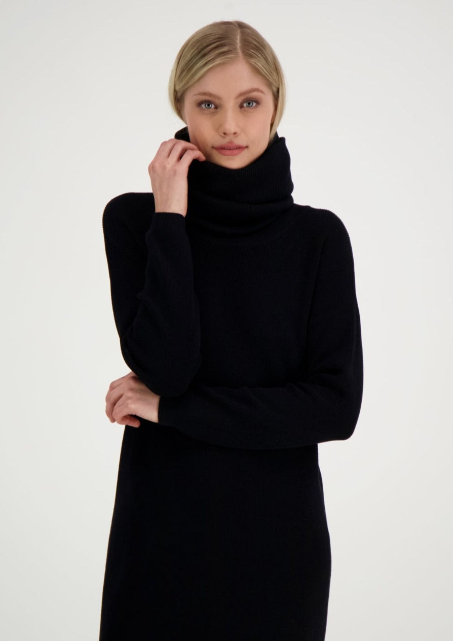 Knitwear Katri Niskanen | Wind Hoodie, Black