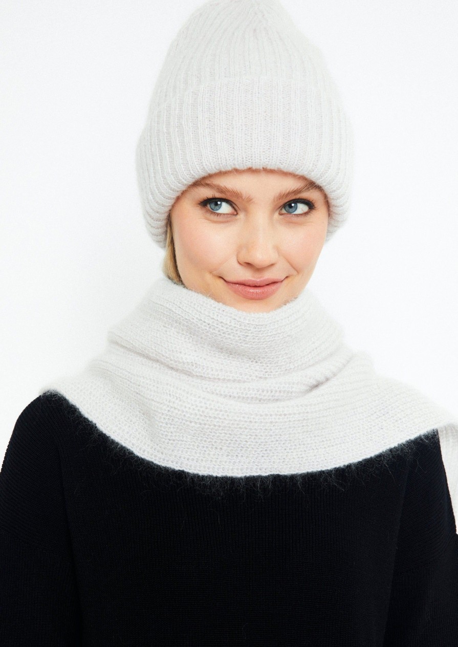 Knitwear Katri Niskanen | Sofi Mohair Beanie, Bone