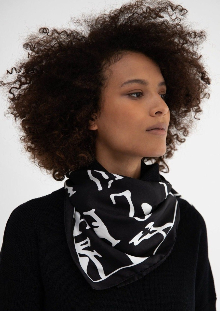 Accessories Katri Niskanen | Katriniskanen Silk Scarf, Black