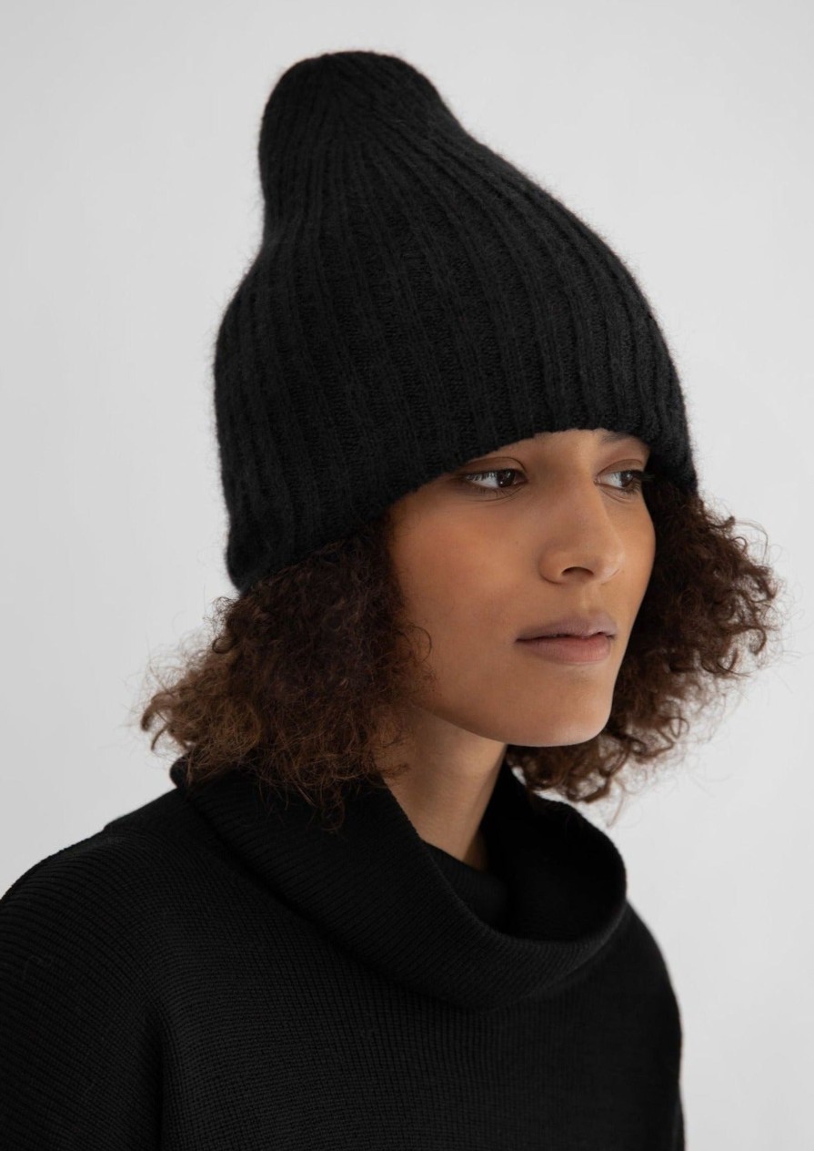 Knitwear Katri Niskanen | Sofi Mohair Beanie, Black